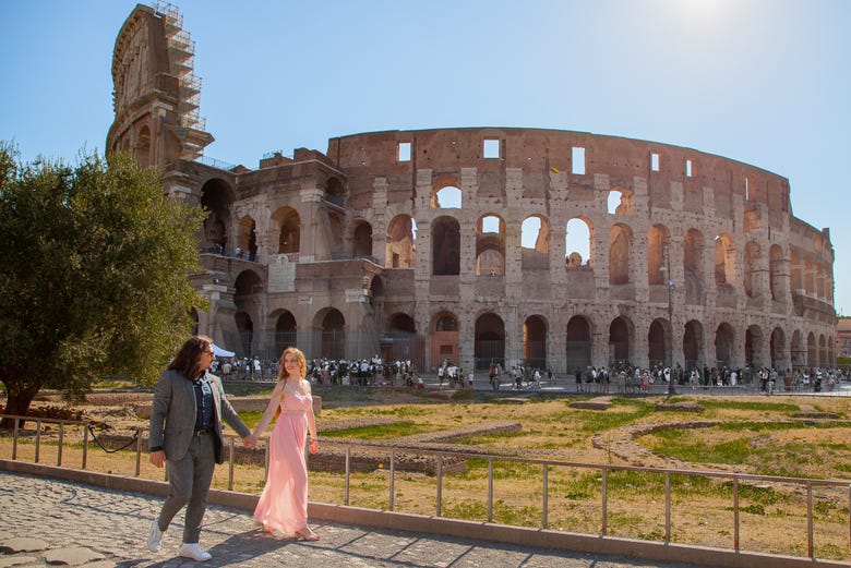 Durante il servizio fotografico al Colosseo