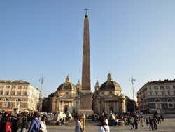 Piazza del Popolo, obelisco di Axum